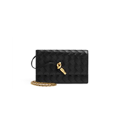 BOTTEGA VENETA ANDIAMO POUCH ON CHAIN 844107VCPP21019 (19*12.5*4cm)