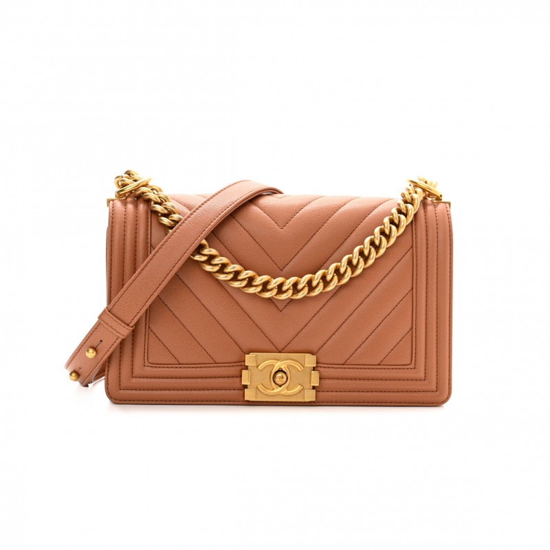 CHANEL CAVIAR CHEVRON QUILTED MEDIUM BOY FLAP BROWN GOLD HARDWARE (25*15*6cm) CHANEL CAVIAR CHEVRON QUILTED MEDIUM BOY FLAP BROWN GOLD HARDWARE (25*15*6cm)