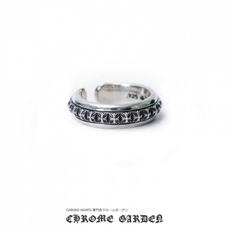 CHROME HEARTS CH PLUS PYRAMID OPEN BAND RING CHROME HEARTS CH PLUS PYRAMID OPEN BAND RING