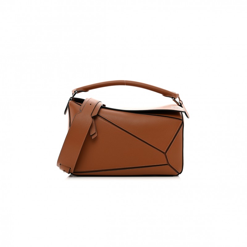 LOEWE CALFSKIN MEDIUM PUZZLE BAG TAN (29*19.5*14cm)