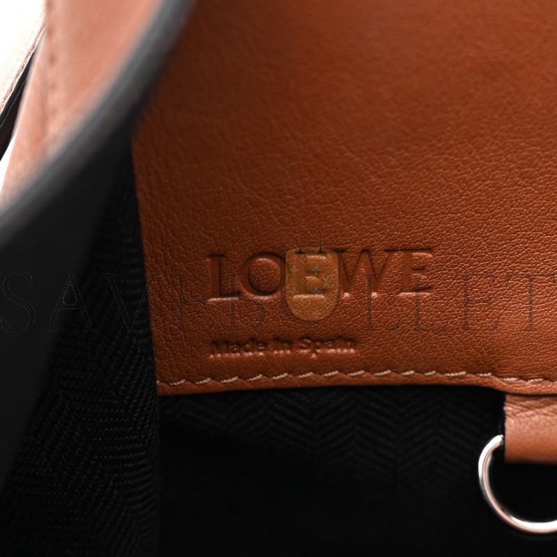 LOEWE CALFSKIN SMALL HAMMOCK SHOULDER BAG TAN (29*23*13cm)