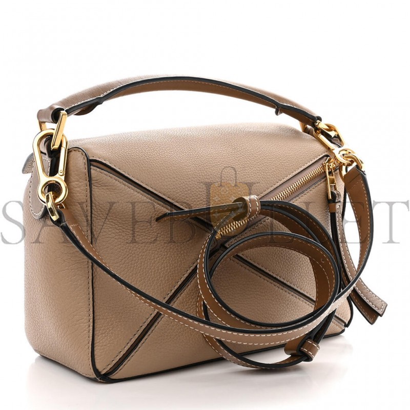 LOEWE GRAINED CALFSKIN SMALL PUZZLE BAG SAND MINK (24*16.5*10.5cm)