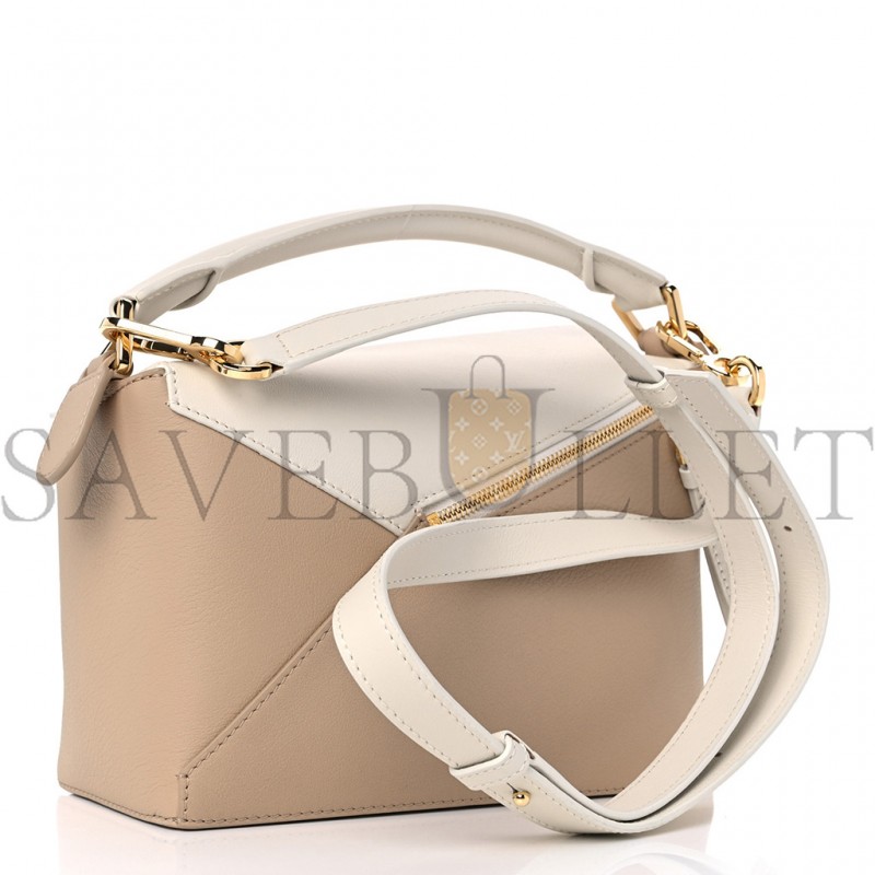 LOEWE CLASSIC CALFSKIN SMALL PUZZLE EDGE BAG SOFT WHITE PAPER CRAFT (24*16.5*10.5cm)