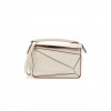 LOEWE CALFSKIN MINI PUZZLE BAG SOFT WHITE (18*12.5*8cm) LOEWE CALFSKIN MINI PUZZLE BAG SOFT WHITE (18*12.5*8cm)