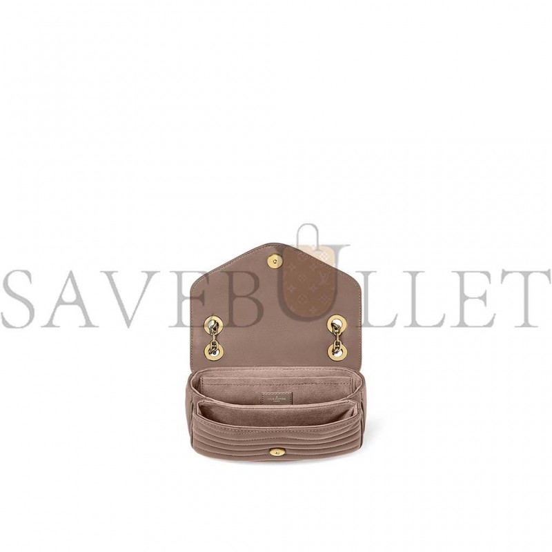 LOUIS VUITTON NEW WAVE CHAIN BAG PM M20838 (21*12*9cm)