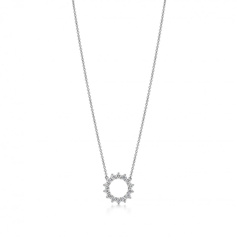 TIFFANY  Open Circle Pendant