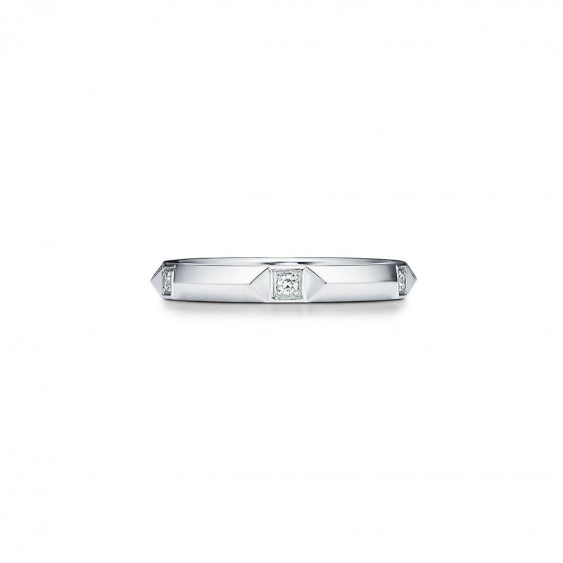 TIFFANY TRUE® BAND RING