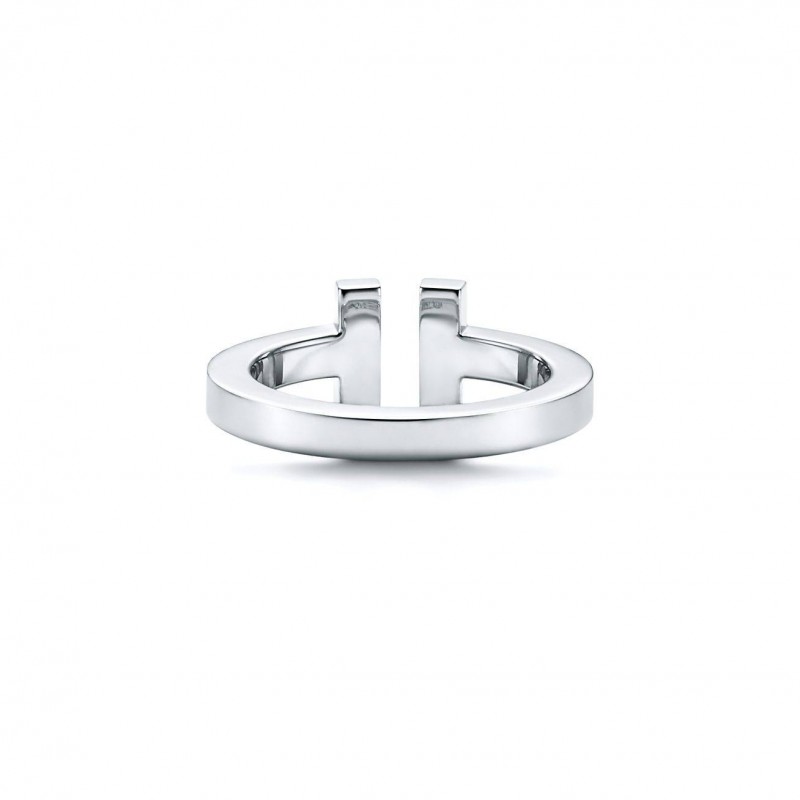 TIFFANY T SQUARE RING IN SILVER