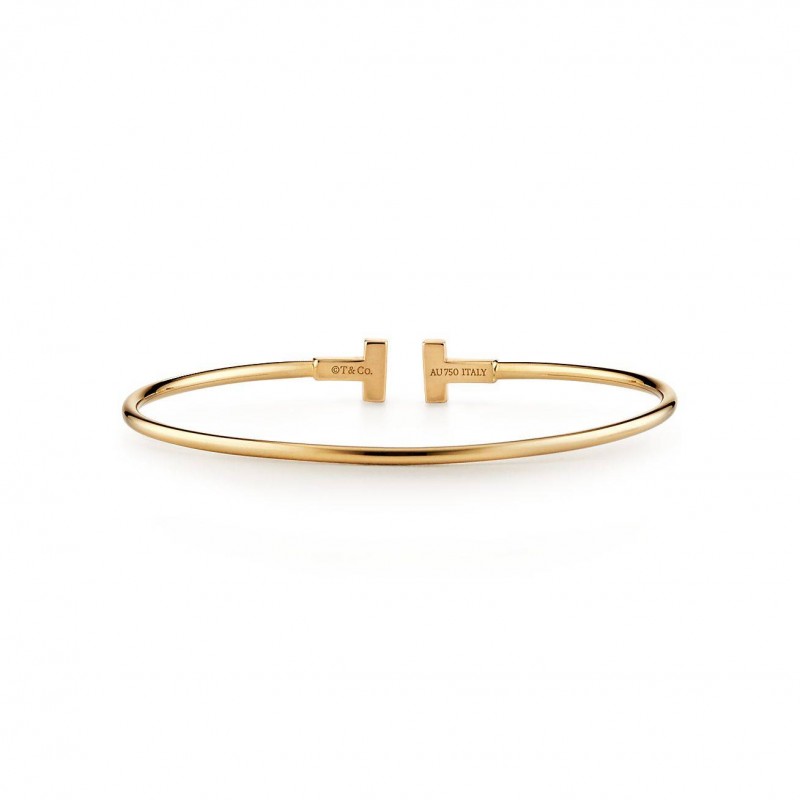 Tiffany T Narrow Wire Bracelet in 18k Gold