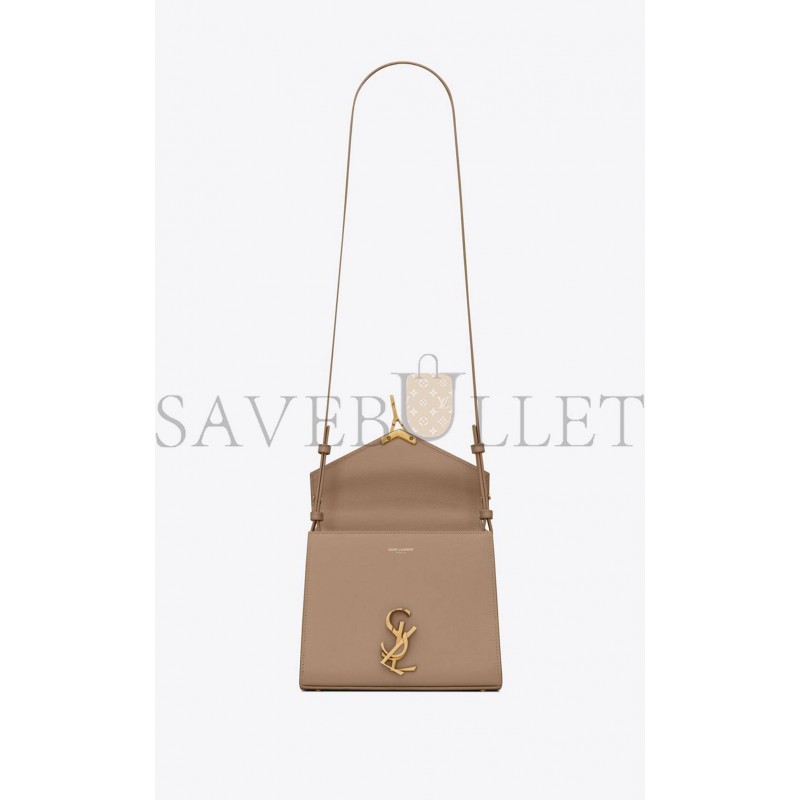 YSL CASSANDRA MINI IN GRAIN DE POUDRE EMBOSSED LEATHER 623930BOW0W2826 (20*16*7.5cm)