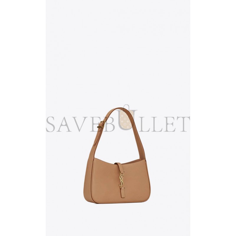 YSL LE 5 A 7 IN VEGETABLE-TANNED LEATHER 657228BWR6W2725 (23*16*6.5cm)