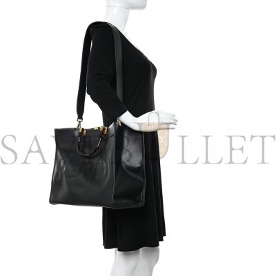 FENDI VITELLO KING PLEXIGLASS MEDIUM FENDI SUNSHINE SHOPPER TOTE BLACK (36*30*15cm) FENDI VITELLO KING PLEXIGLASS MEDIUM FENDI SUNSHINE SHOPPER TOTE BLACK (36*30*15cm)