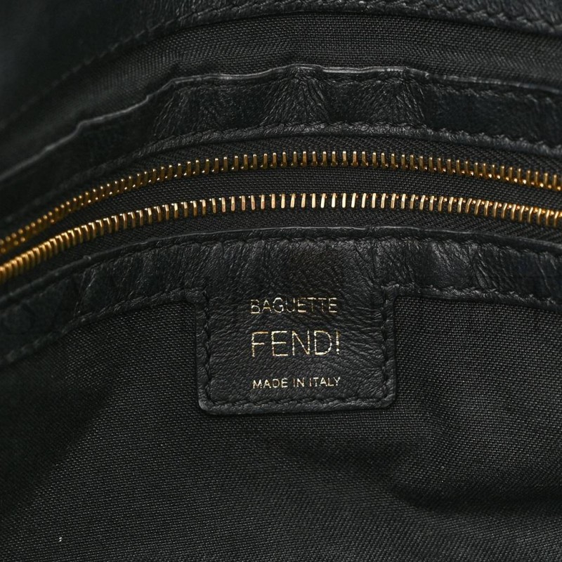 FENDI NAPPA FF 1974 EMBOSSED BAGUETTE BLACK (26*17*5cm) FENDI NAPPA FF 1974 EMBOSSED BAGUETTE BLACK (26*17*5cm)